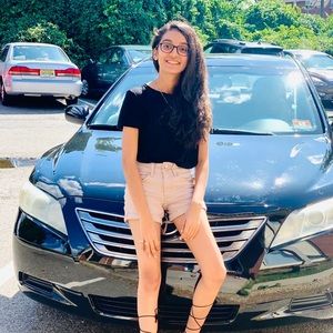 Meet your Posher, Devanshi